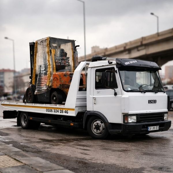 En yakın Esat forklift kiralama hizmetinde kullanılan forklift